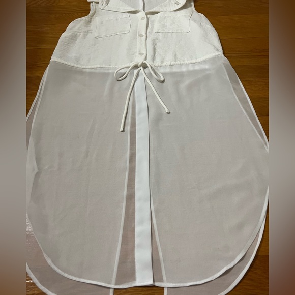 BCBG coverup - Picture 4 of 4